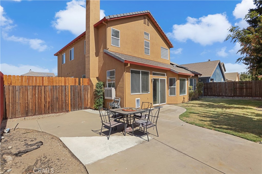 1726 Hastings Dr, Manteca, CA 95336