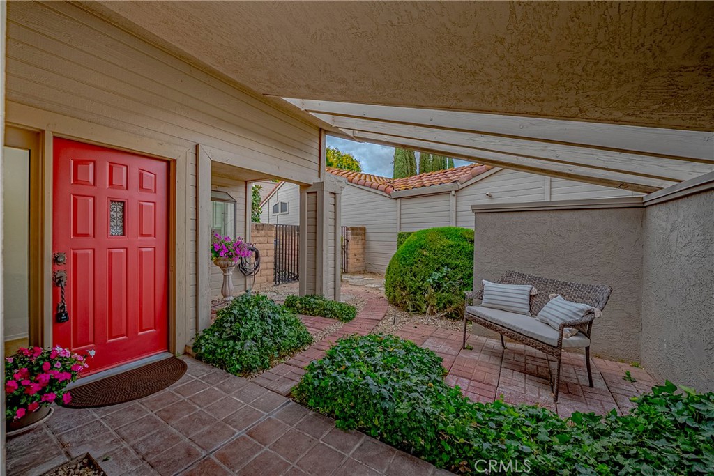 1328 Paseo Redondo Dr, Merced, CA 95348