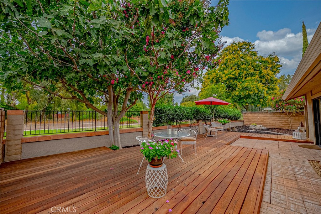 1328 Paseo Redondo Dr, Merced, CA 95348