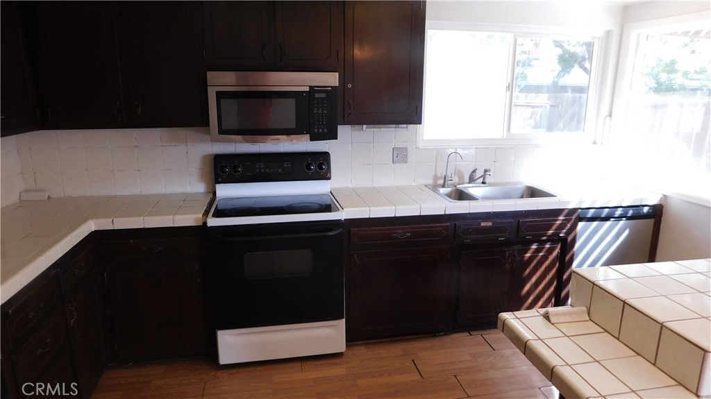 2257 E Olive, Merced, CA 95340