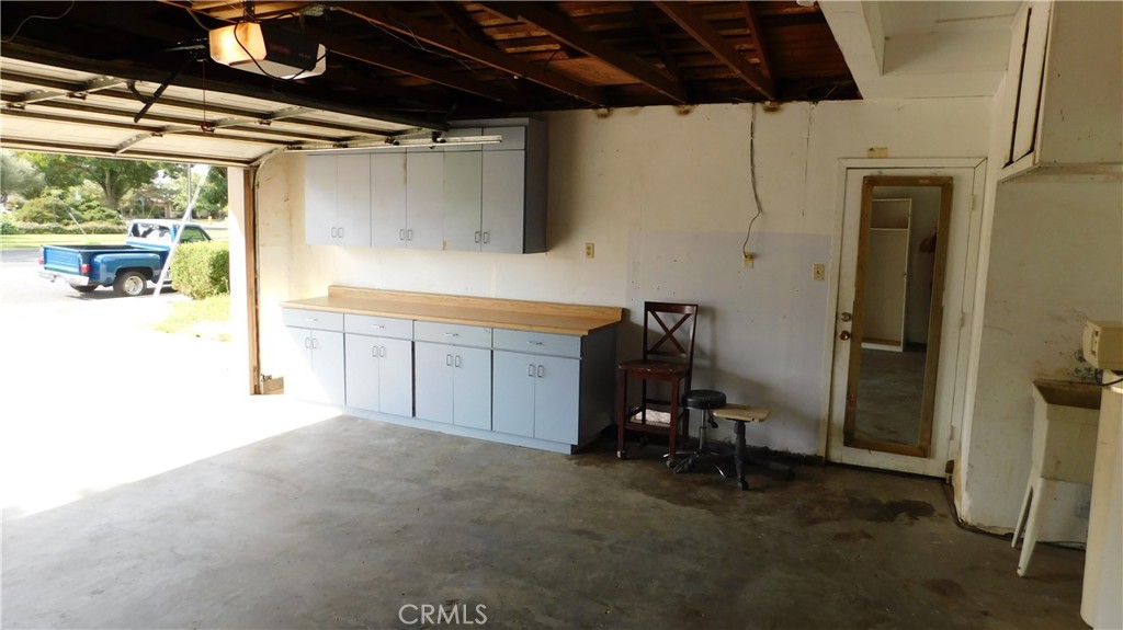 2257 E Olive, Merced, CA 95340