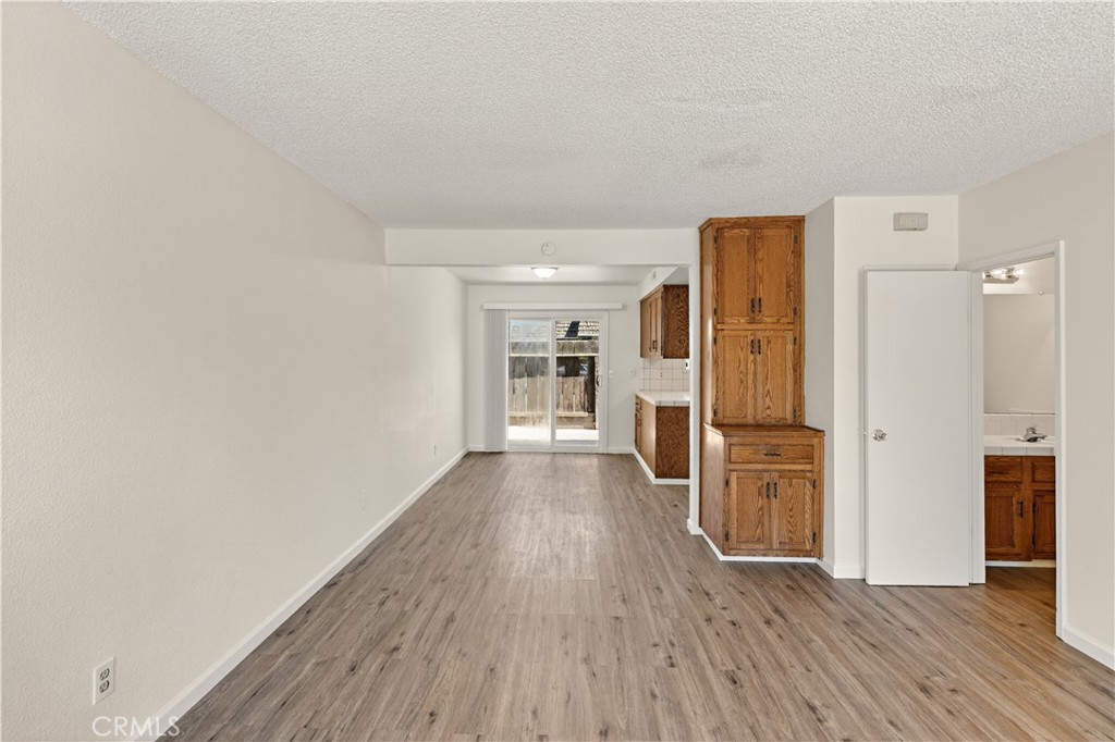 1646 W North Bear Creek, Merced, CA 95348