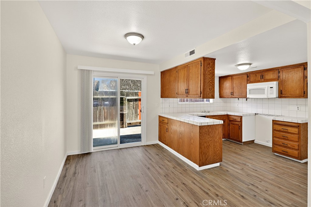 1646 W North Bear Creek, Merced, CA 95348