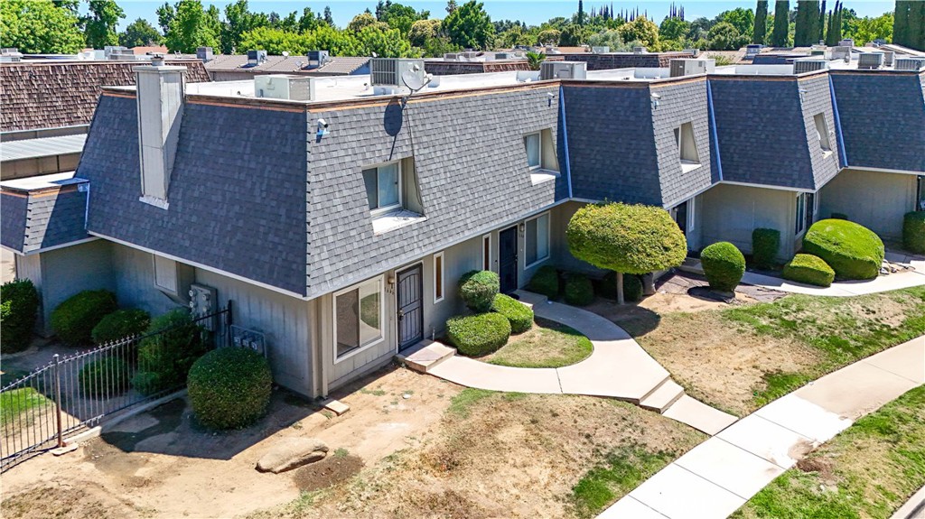 1646 W North Bear Creek, Merced, CA 95348
