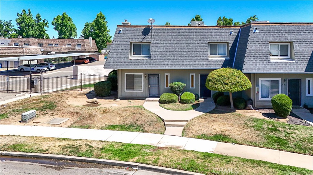 1646 W North Bear Creek, Merced, CA 95348