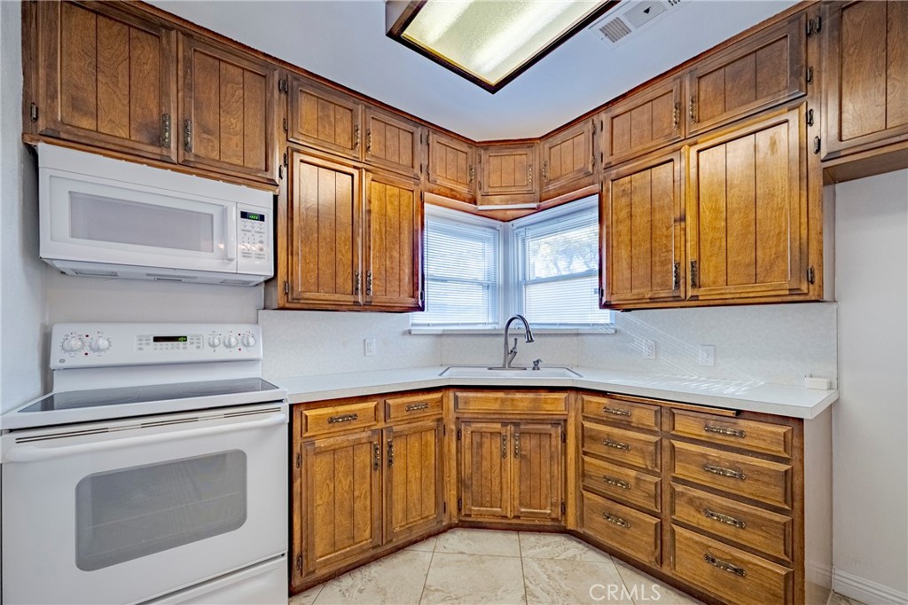 2436 3rd, Merced, CA 95340