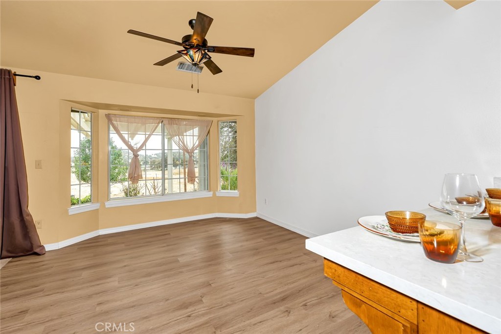 5030 Creek Front Rd, Catheys Valley, CA 95306