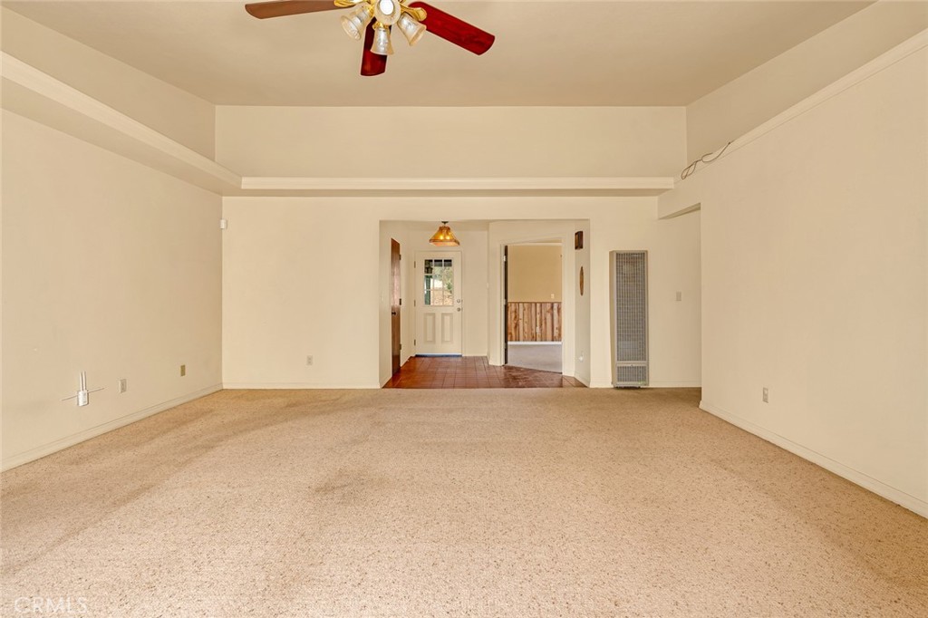 5030 Creek Front Rd, Catheys Valley, CA 95306