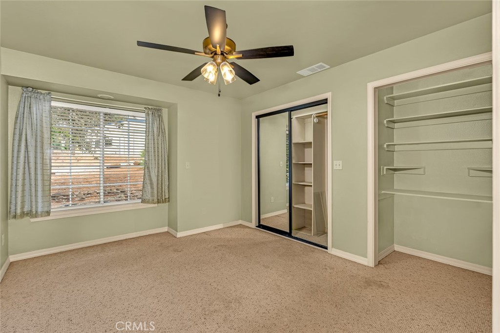 5030 Creek Front Rd, Catheys Valley, CA 95306