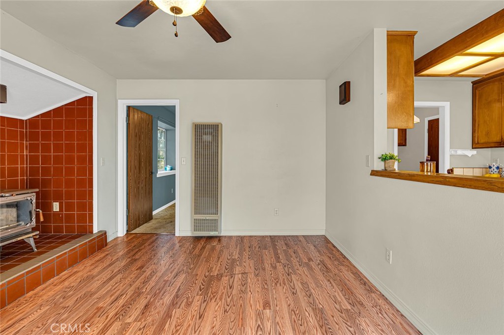 5030 Creek Front Rd, Catheys Valley, CA 95306