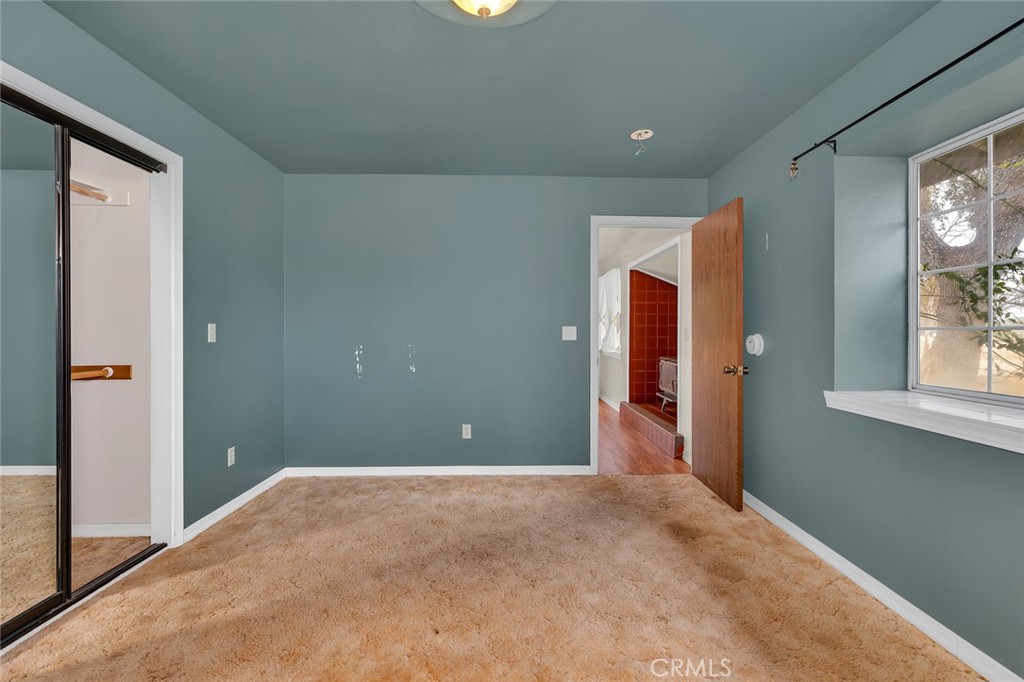 5030 Creek Front Rd, Catheys Valley, CA 95306