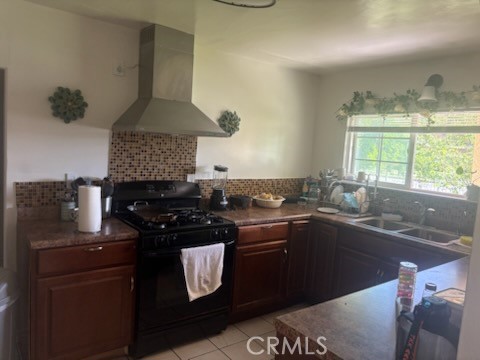 827 R St, Merced, CA 95341