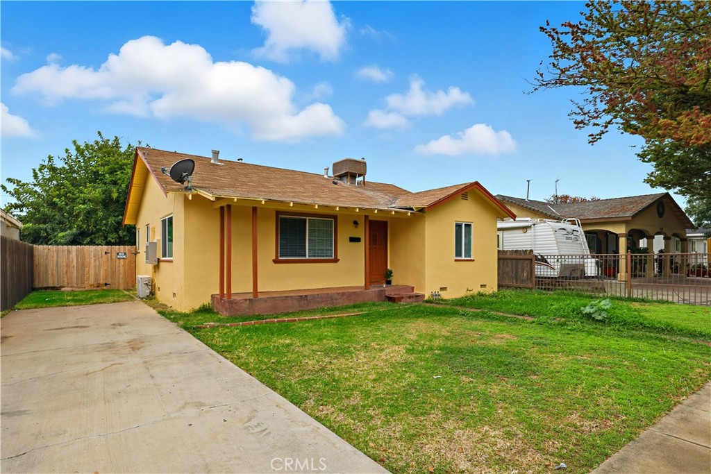 720 W 9th, Merced, CA 95341