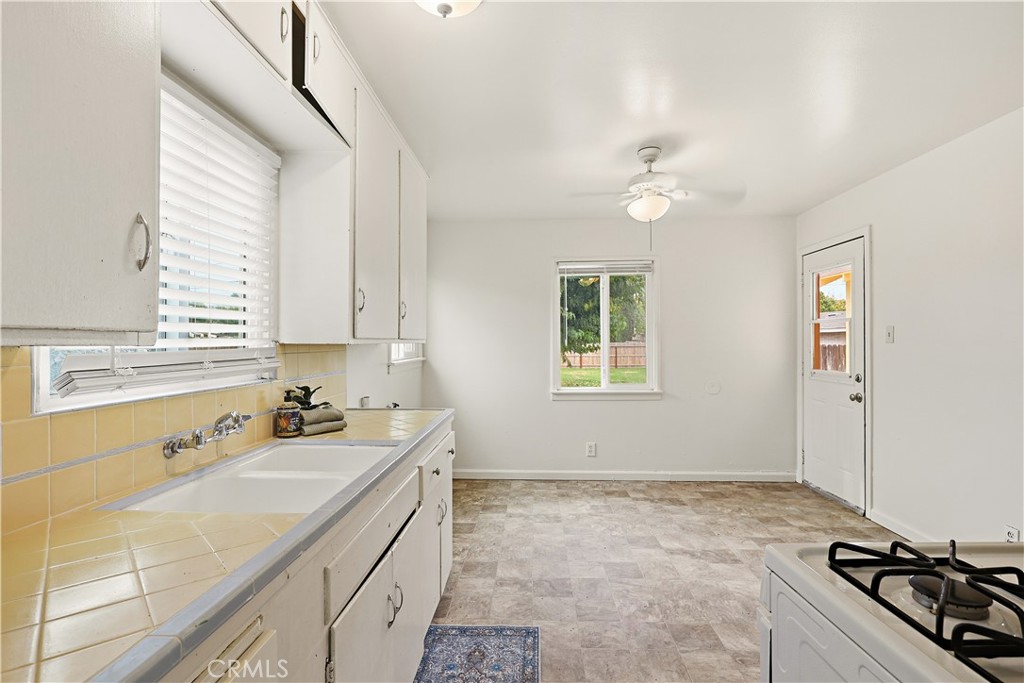 720 W 9th, Merced, CA 95341