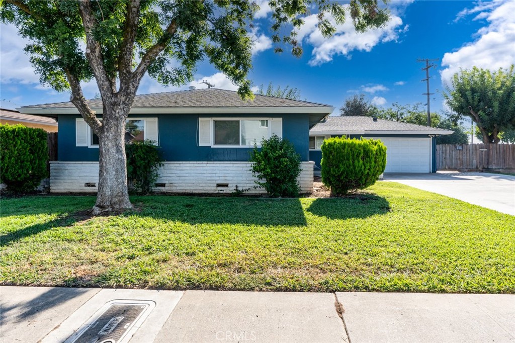 2602 10th Ave
