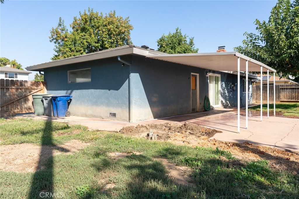 2602 10th Ave, Merced, CA 95340