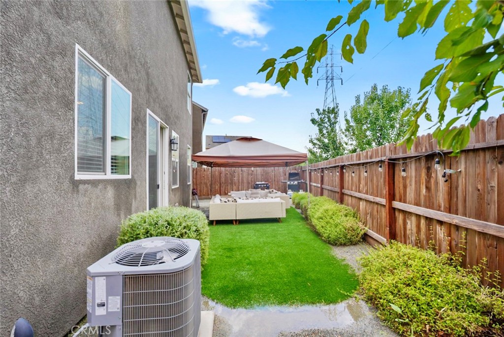 377 377 Shafer, Merced, CA 95348