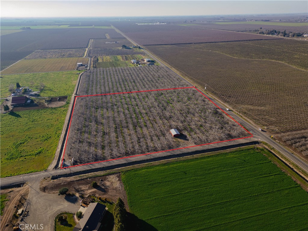 37 Whealan Rd, Le Grand, CA 95333