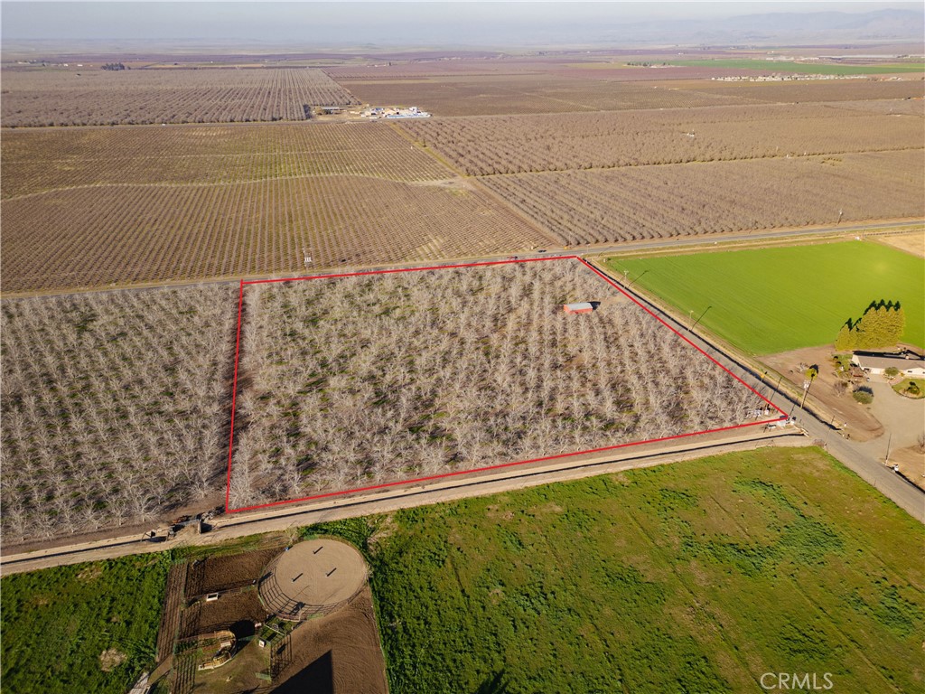 37 Whealan Rd, Le Grand, CA 95333