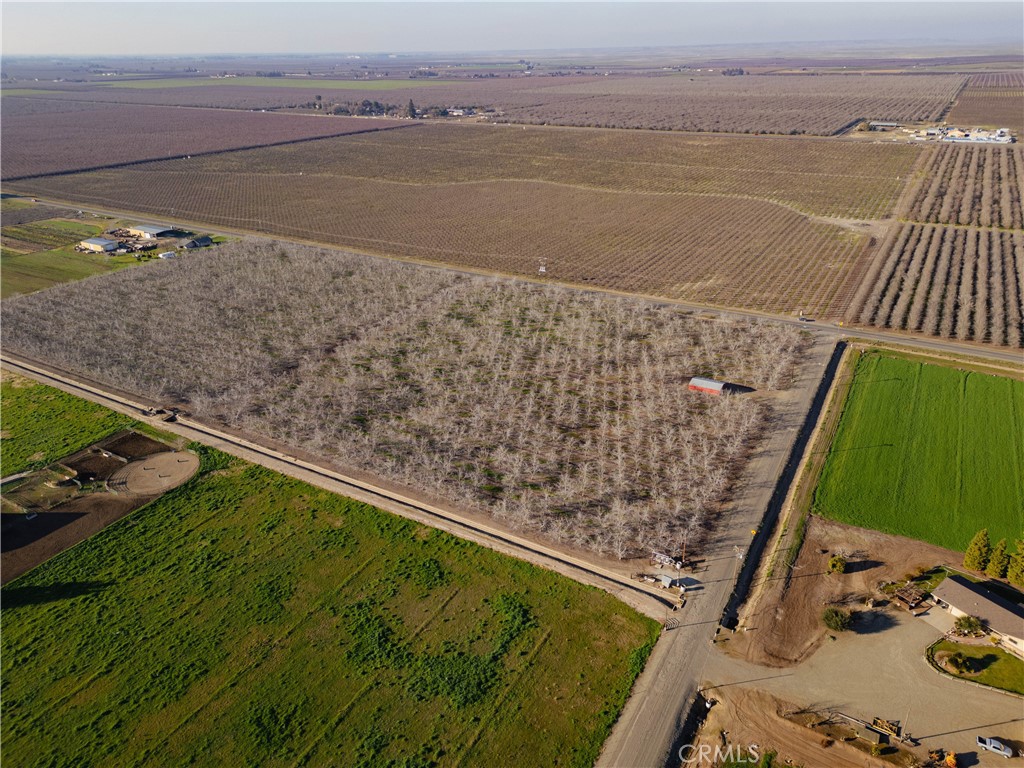 37 Whealan Rd, Le Grand, CA 95333