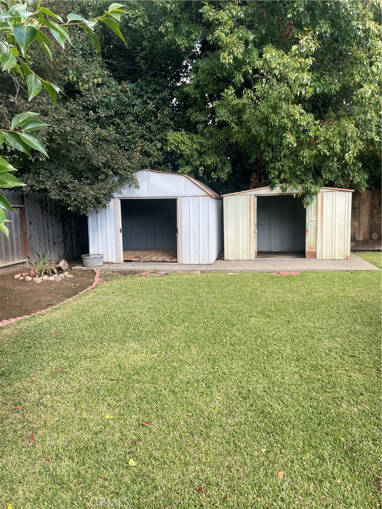 2215 W, Merced, CA 95340