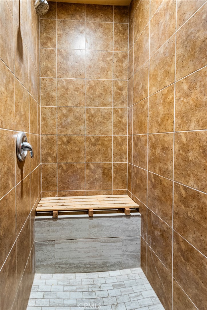 2222 P St, Merced, CA 95340