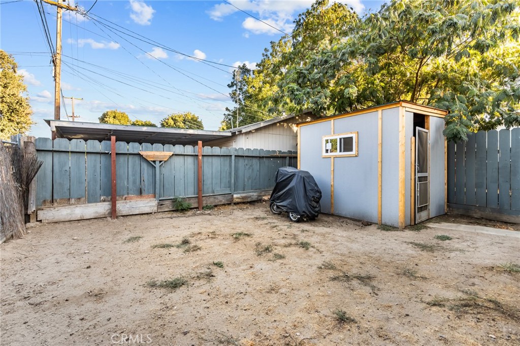 2222 P St, Merced, CA 95340