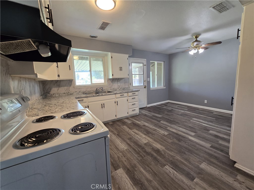 2516 Ballantyne Dr, Merced, CA 95341