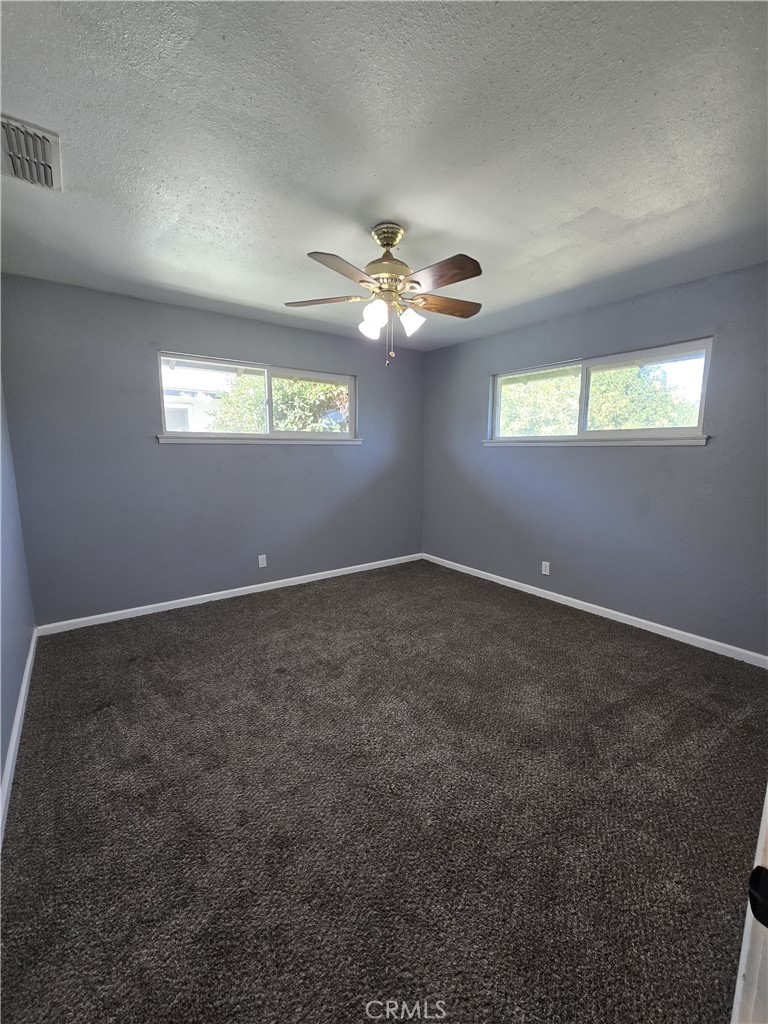 2516 Ballantyne Dr, Merced, CA 95341