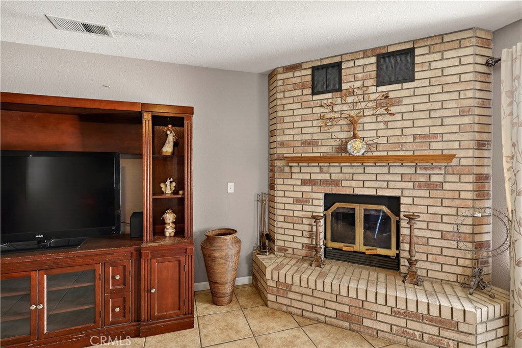 3045 Silver Elm, Merced, CA 95340