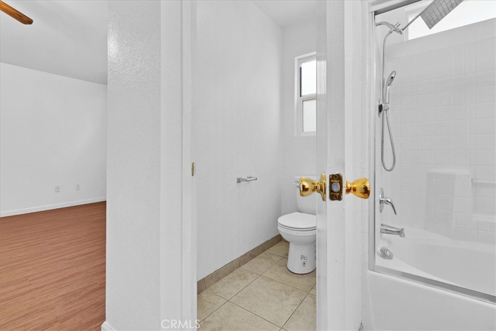 1986 Woodhaven, Merced, CA 95340