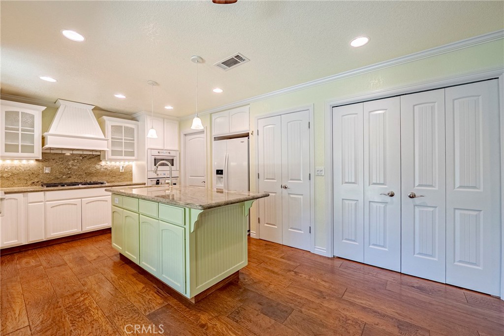 2988 Bedford, Merced, CA 95340