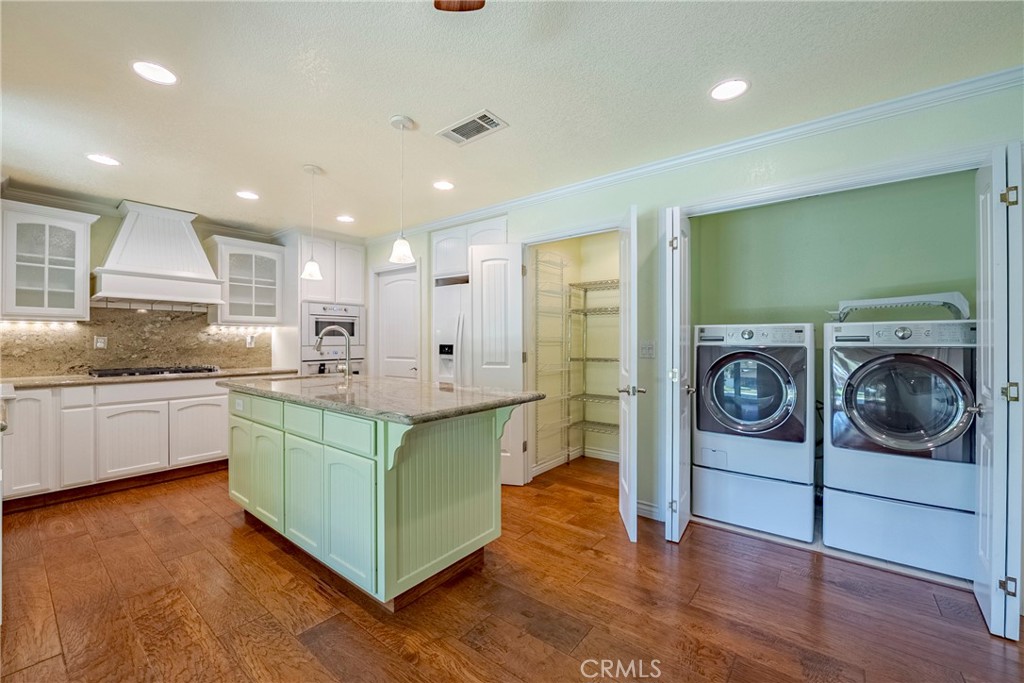 2988 Bedford, Merced, CA 95340