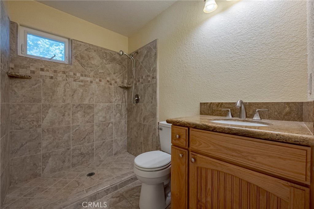 2988 Bedford, Merced, CA 95340