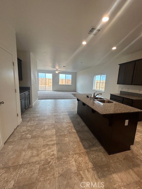 176 Squaw Valley Dr, Merced, CA 95341