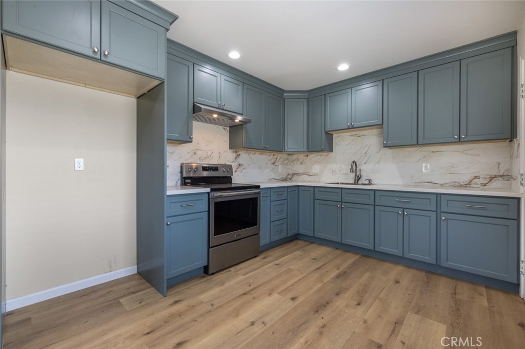 19247 Third, Stevinson, CA 95374