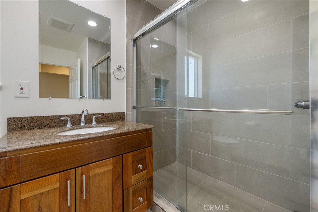 19247 Third, Stevinson, CA 95374