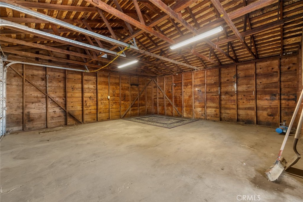 19247 Third, Stevinson, CA 95374