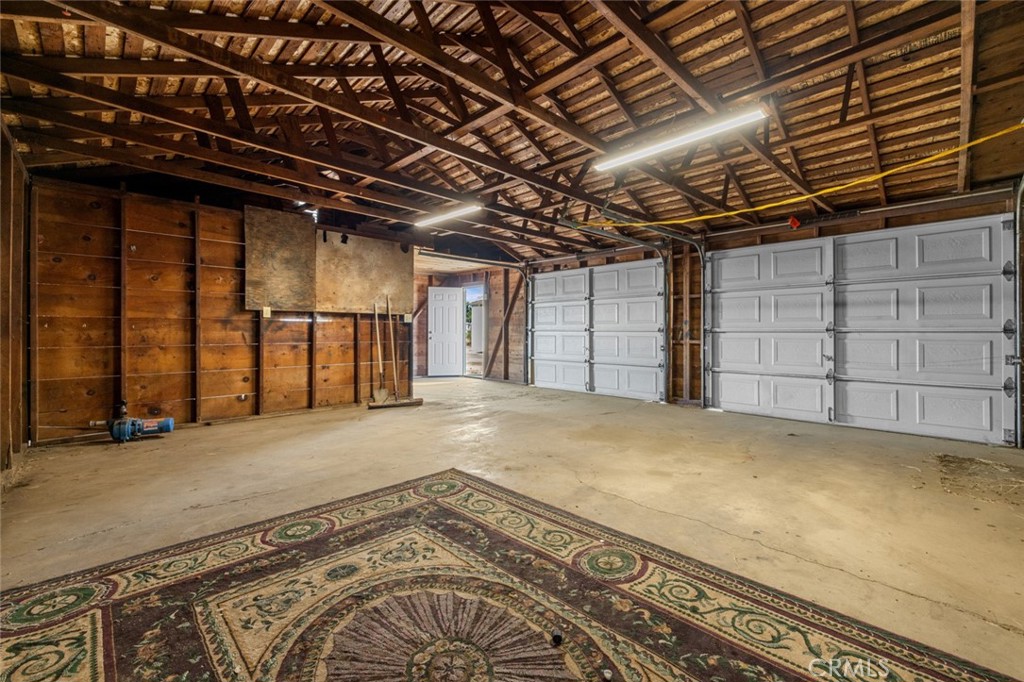 19247 Third, Stevinson, CA 95374