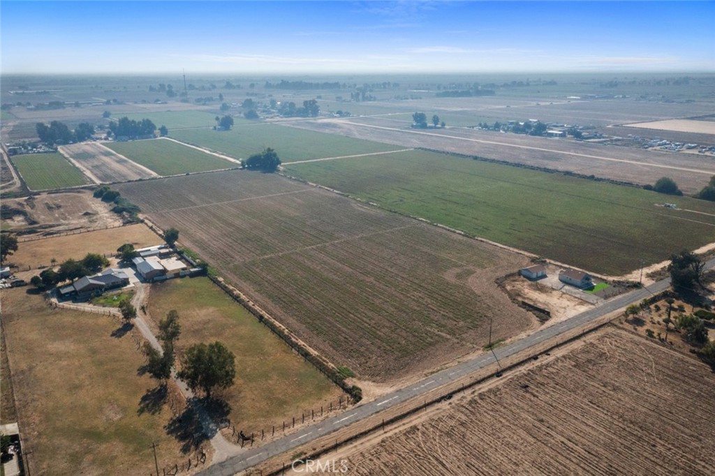 19247 Third, Stevinson, CA 95374