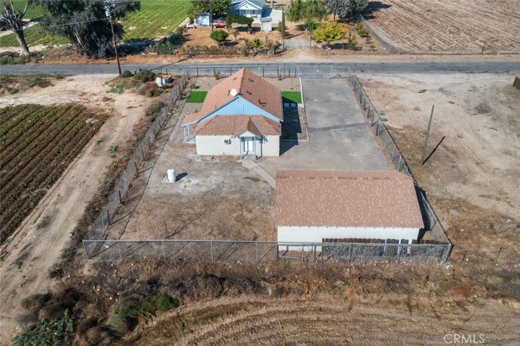 19247 Third, Stevinson, CA 95374