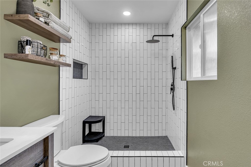 1062 Madison, Los Banos, CA 93635