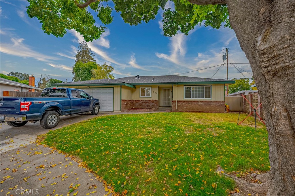 688 Elise Ct, Merced, CA 95340