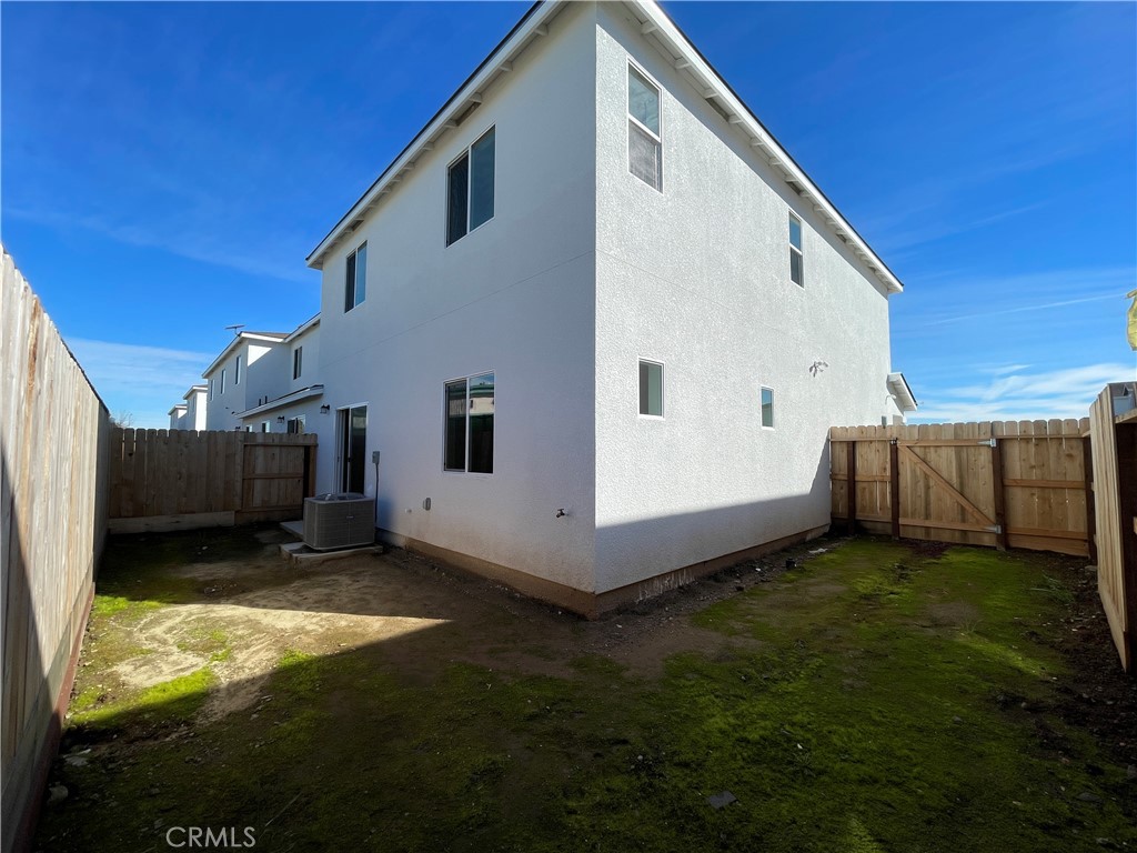 773 Stone Ridge West Ave, Merced, CA 95341