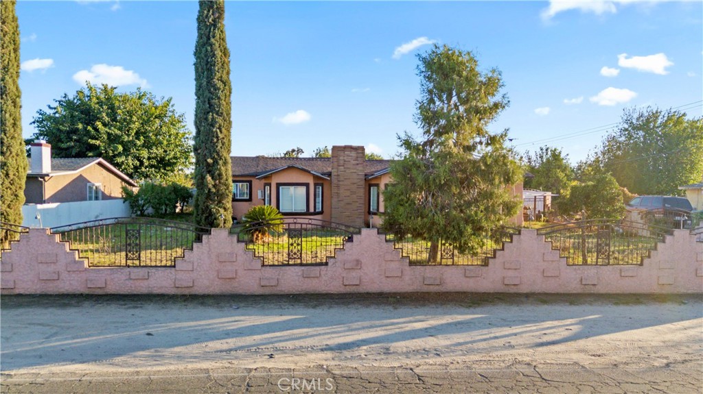 7685 Walnut Ave, Winton, CA 95388