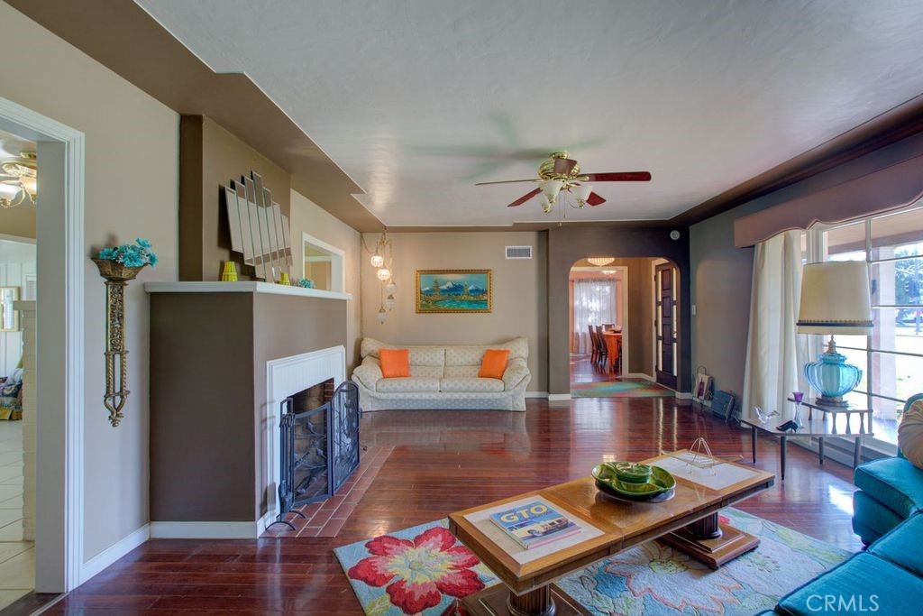 651 E 21st, Merced, CA 95340