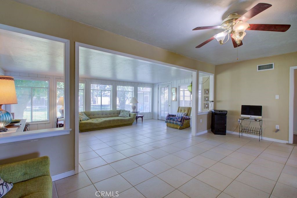 651 E 21st, Merced, CA 95340