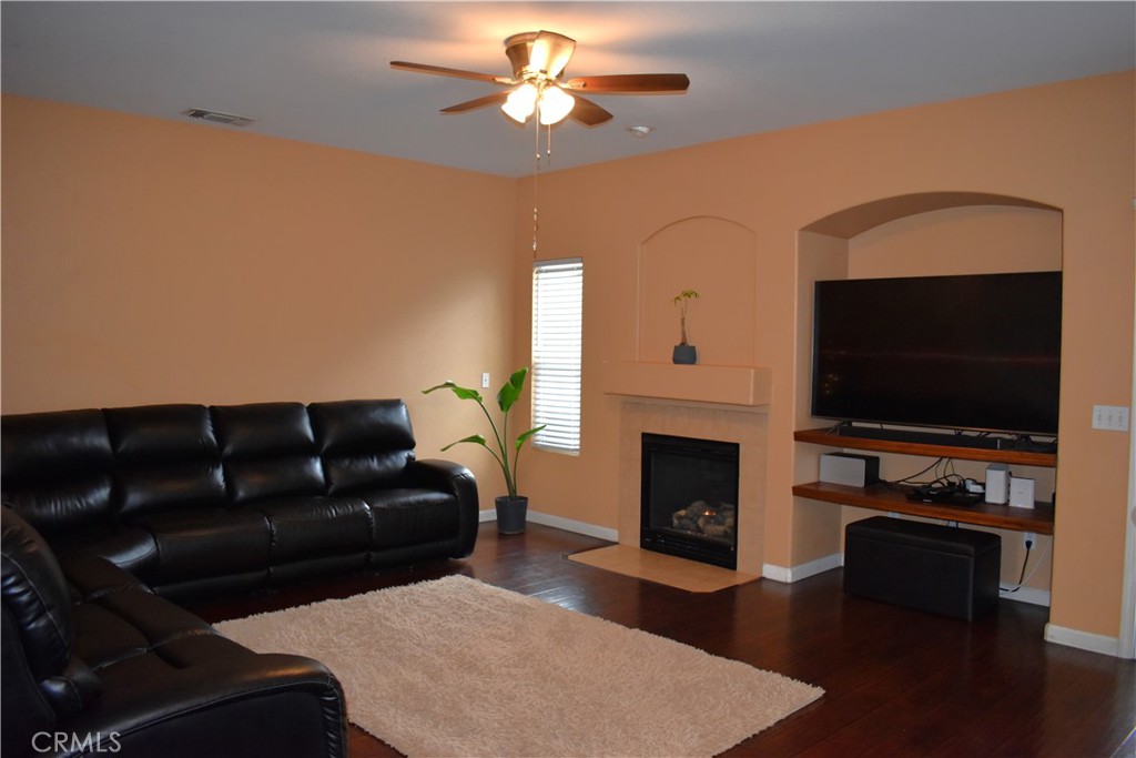 1405 Jantzen Ave, Atwater, CA 95301