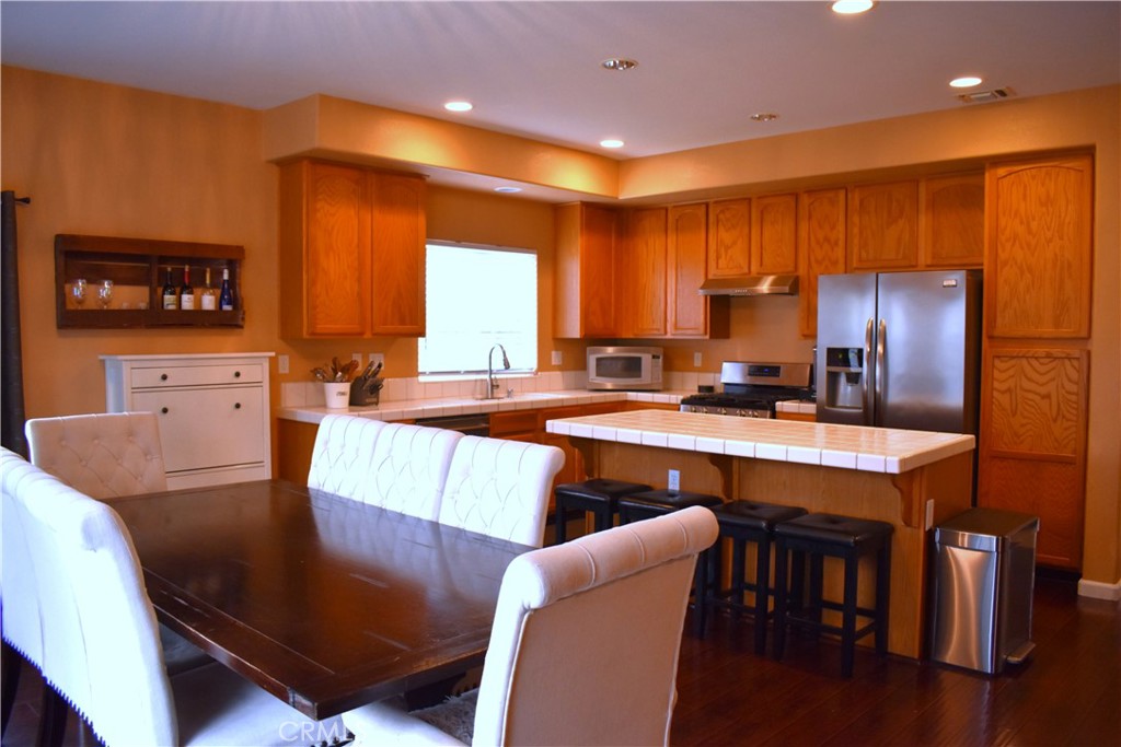 1405 Jantzen Ave, Atwater, CA 95301