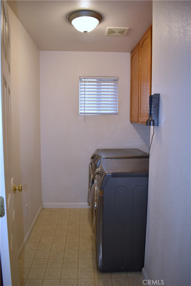 1405 Jantzen Ave, Atwater, CA 95301